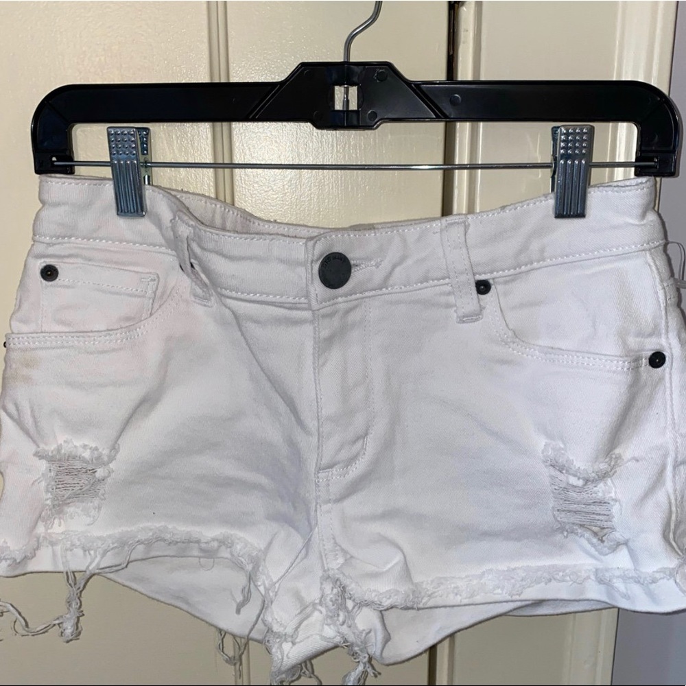 white jean shorts from STL blue